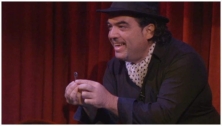 Debajo (Gimmick e Instrucciones Online) de Juan Luis Rubiales - Imagen 6